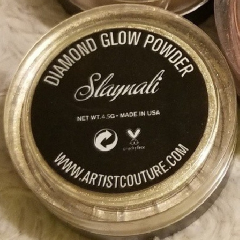 Slaynali diamond glow powder